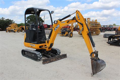 Mini Excavator Rental in Waynesburg, PA 